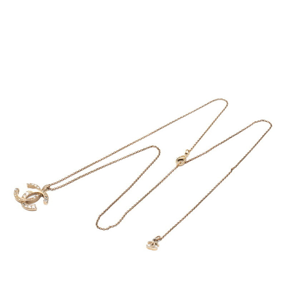 CHANEL Authentic Green Logo Necklace - Picture 3 of 7